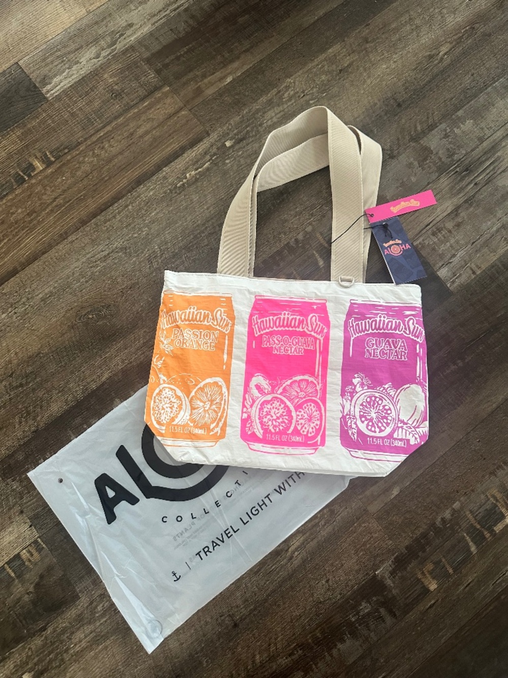 ALOHA COLLECTION POG HAWAIIAN SUN MINI TRIPPER NWT SOLD OUT!!